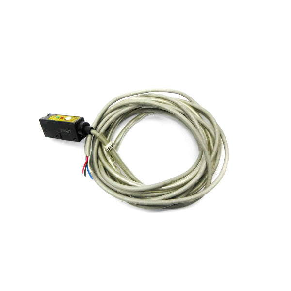 OMRON E3R-5DE4 UNMP