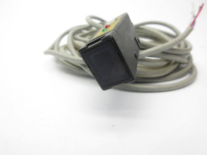 OMRON E3R-5DE4 UNMP