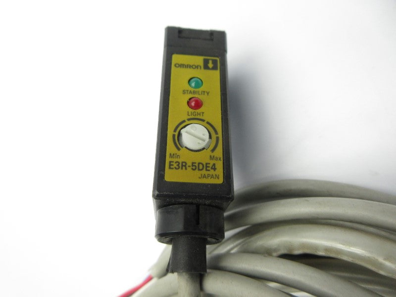 OMRON E3R-5DE4 UNMP