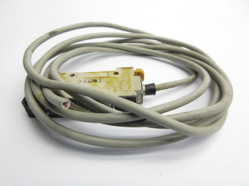 OMRON E3XR-CE4 12-24VDC UNMP