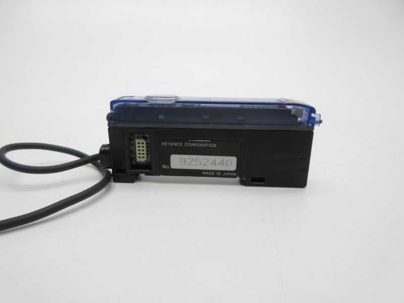 KEYENCE FS-V12 UNMP