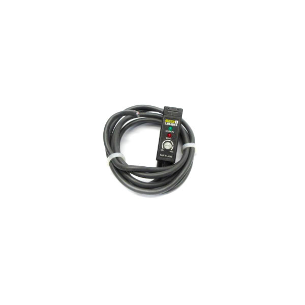 OMRON E3R-5DE4 UNMP