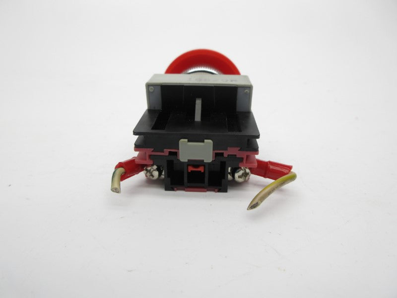 IZUMI 41-10650 300VAC 3A UNMP