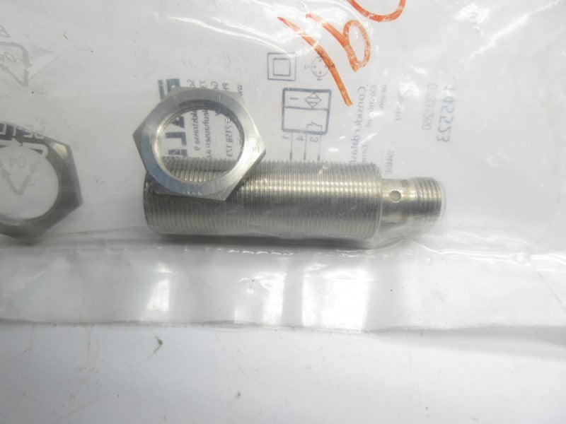 BALLUFF BESM18EI-NSC80B-S04G BES02FY 10-30VDC NSMP