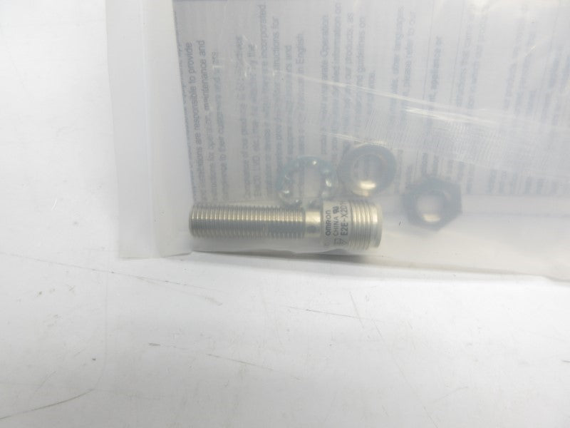 OMRON E2E-X2D1-M1 12-24VDC NSMP
