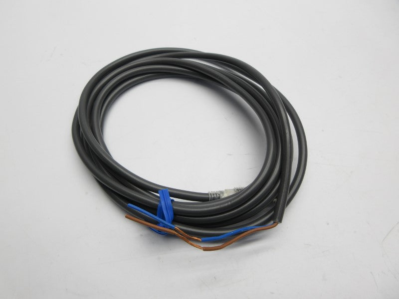 OMRON E2E-X4MD1 12-24VDC NSNP