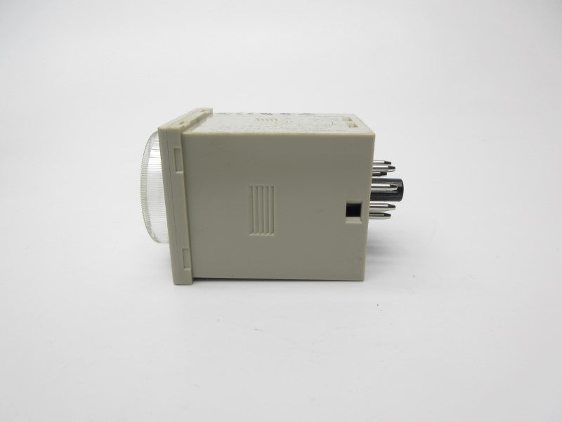 OMRON H3CR-A8S 24-48VAC 0.05S-300H NSNP