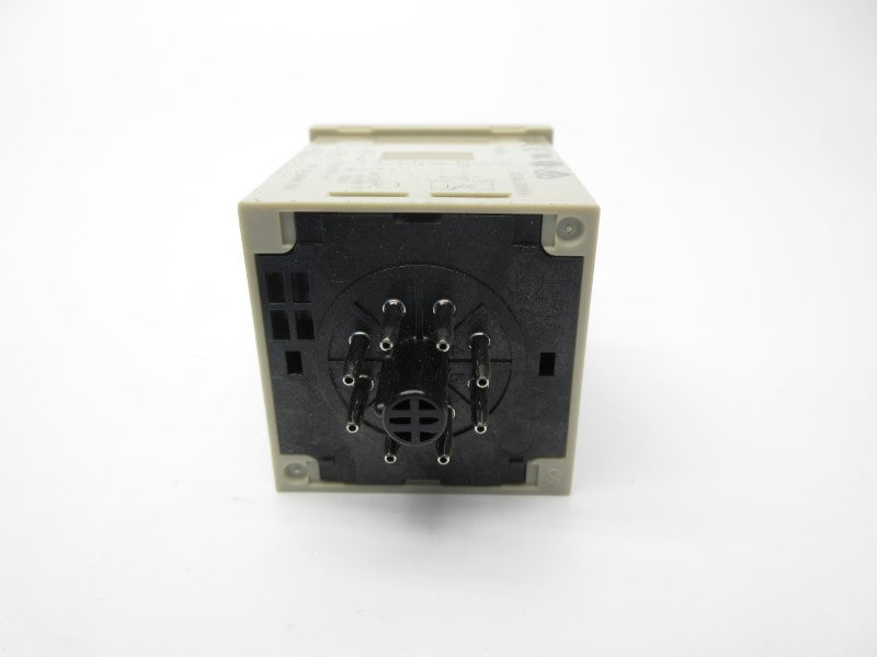 OMRON H3CR-A8S 24-48VAC 0.05S-300H NSNP