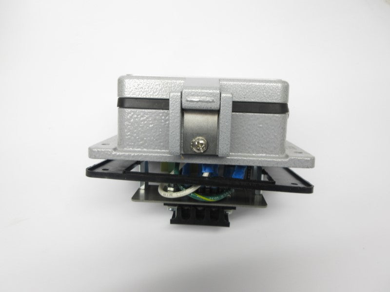 MENCOM DHDP-8M-R-32 NSMP