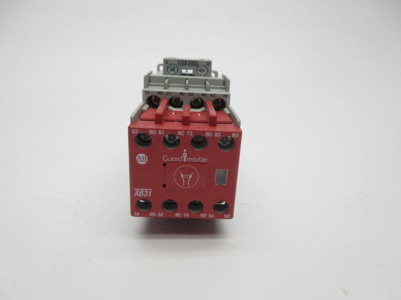 ALLEN BRADLEY 700S-CFB620DC SER. A 110/120V (BR/WH) NSMP