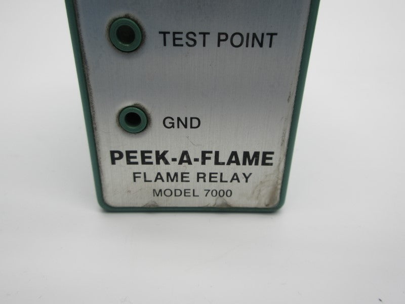 PEEK-A-FLAME 7000 UNMP
