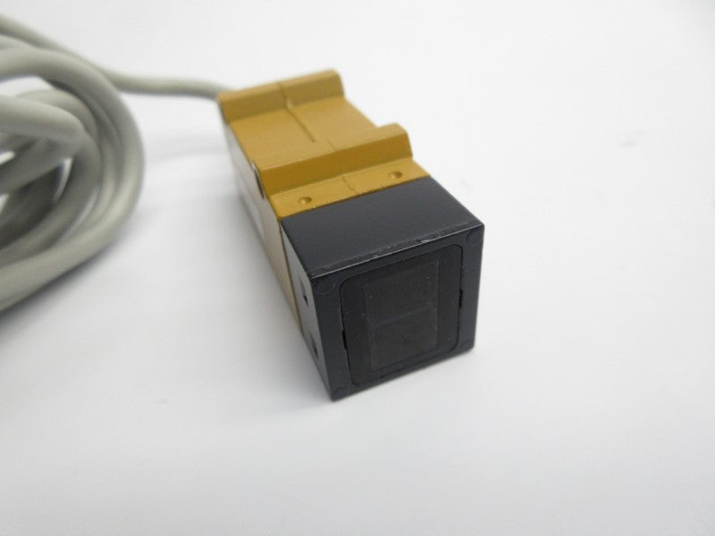 OMRON E3S-DS30E4 12-24VDC NSNP