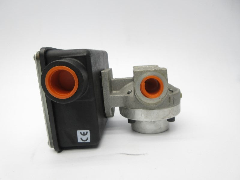 UFM SM-DSB4GM-10T-150CS.887-AINU 480VAC 15A NSNP