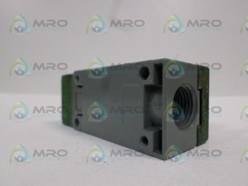 SQUARE D 9007-C5442 LIMIT SWITCH UNMP