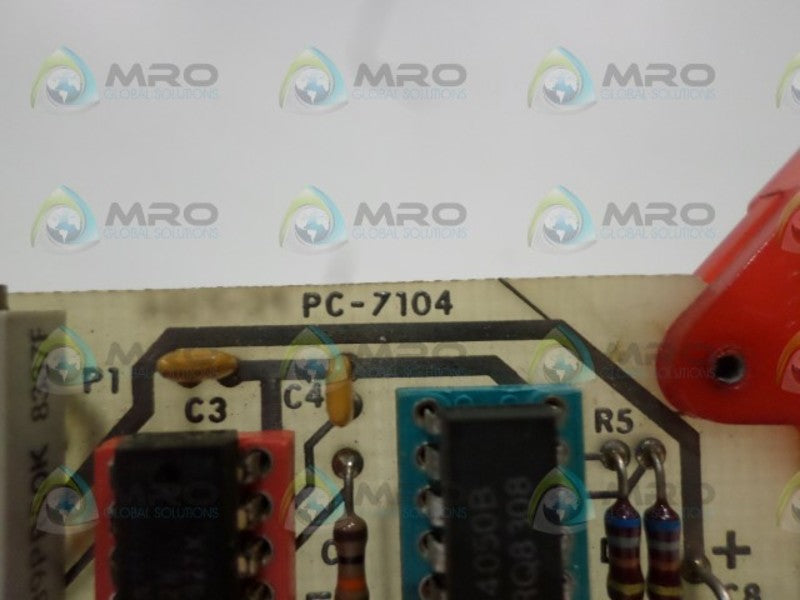 LLOYD CONTROLS REDCO PC-7104 CIRCUIT BOARD UNMP