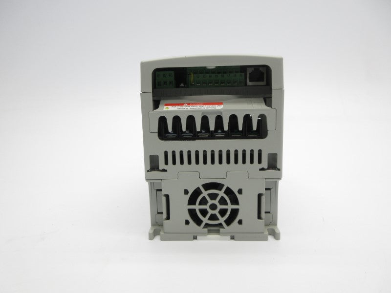 ALLEN BRADLEY 22B-B8P0N104 SER. A F/W 7.01 180-264VAC 9.5A NSNP