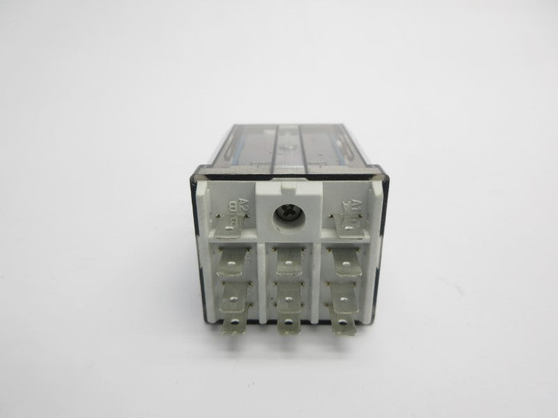 ALLEN BRADLEY 700-HB33Z24 SER. E 24VDC 15A (WH) NSMP