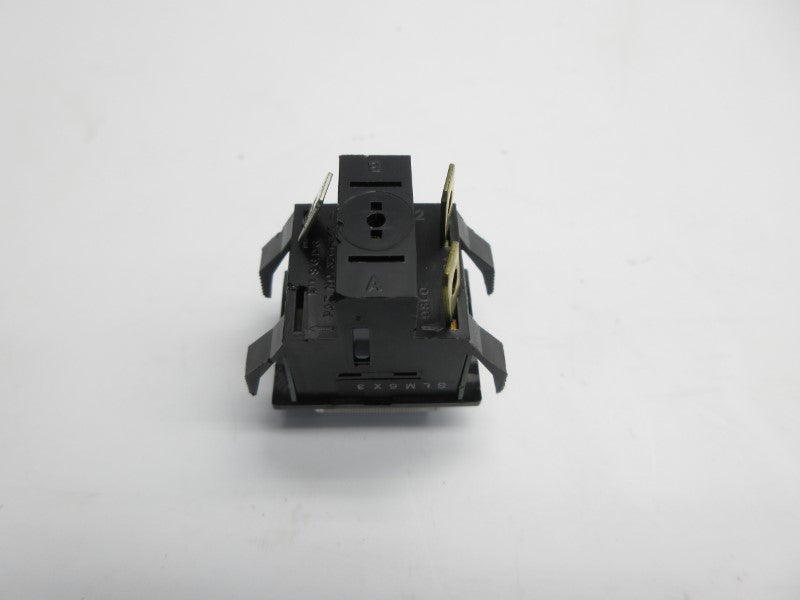PUSH BUTTON SLM6X3 250VAC 10A NSNP