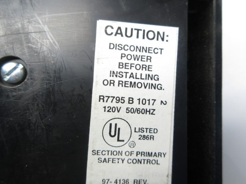 HONEYWELL R7795B1017 120V NSNP