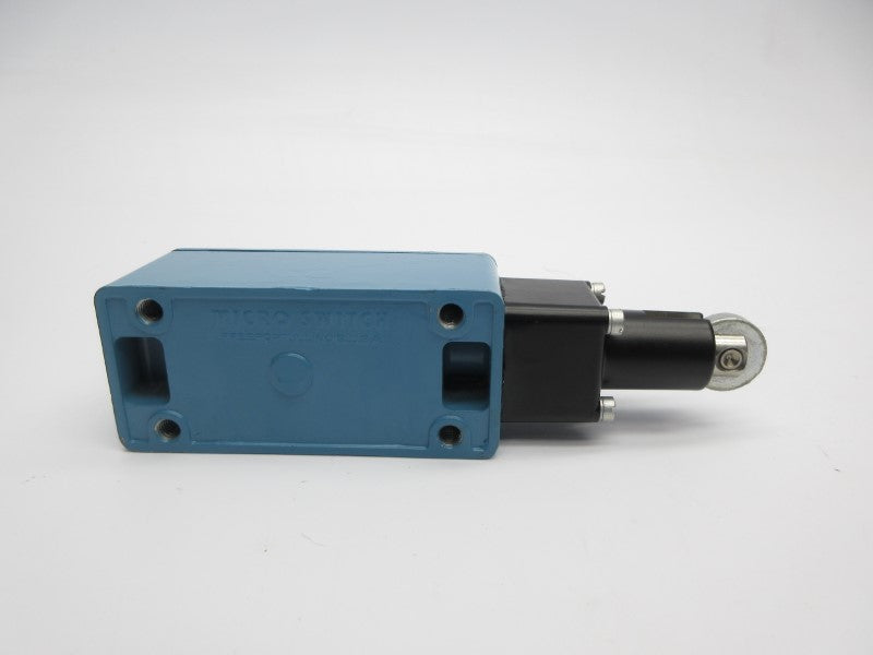 MICRO SWITCH 105ML1 600VAC 10A NSNP