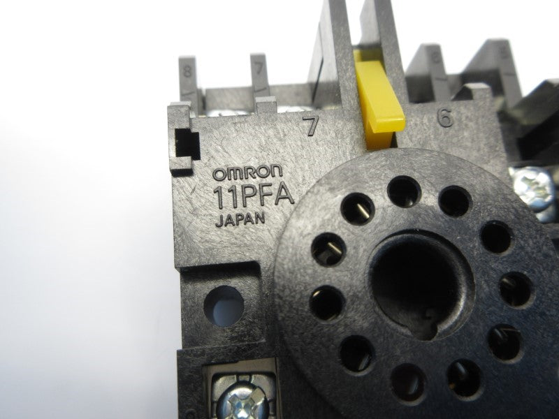 OMRON 11PFA 250V 7.5A NSNP