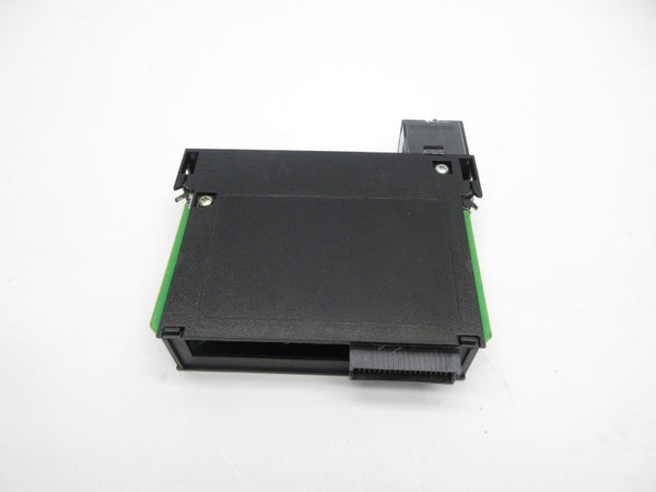 ALLEN BRADLEY 1756-OB16I SER. A F/W 3.2 24VDC NSNP