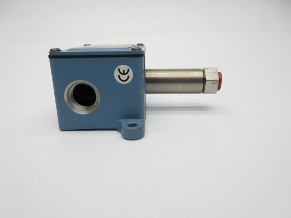 UNITED ELECTRIC J6-680-9582 480VAC 15A 2500PSI NSNP