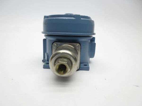 UNITED ELECTRIC J120-144 480VAC 15A 25PSI NSNP