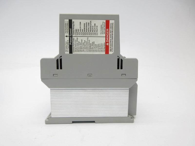 ALLEN BRADLEY 160-BA03NPS1P1 SER. C F/W 7.06 380-460V 2.8A NSNP