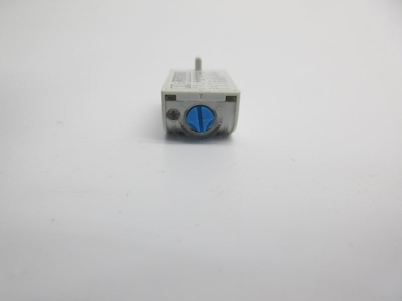 ALLEN BRADLEY 700-AT3 SER. A 12-24V (WH) NSNP