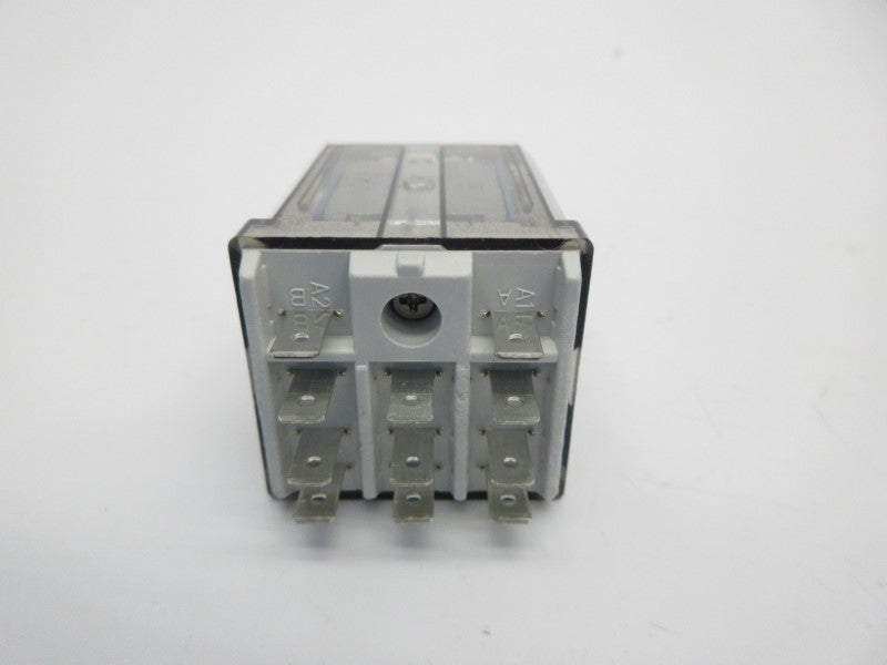 ALLEN BRADLEY 700-HB33Z12-4 SER. E 12VDC 15A NSNP