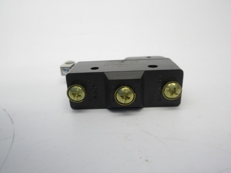 MICRO SWITCH BZ-2RW82244-A2 480VAC 5A NSNP