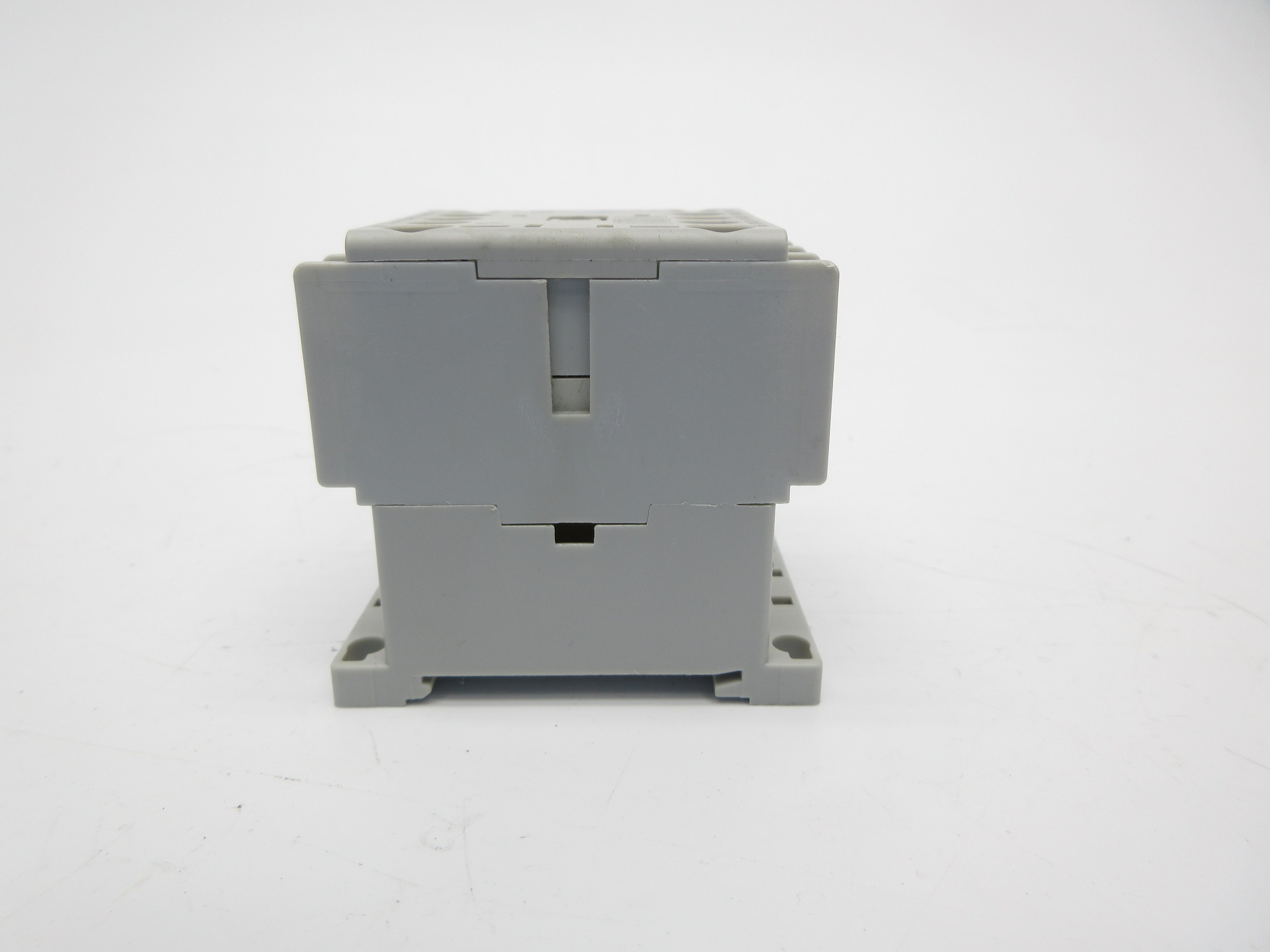 ALLEN BRADLEY 700-K40E-J SER. A 24VDC 10A NSNP