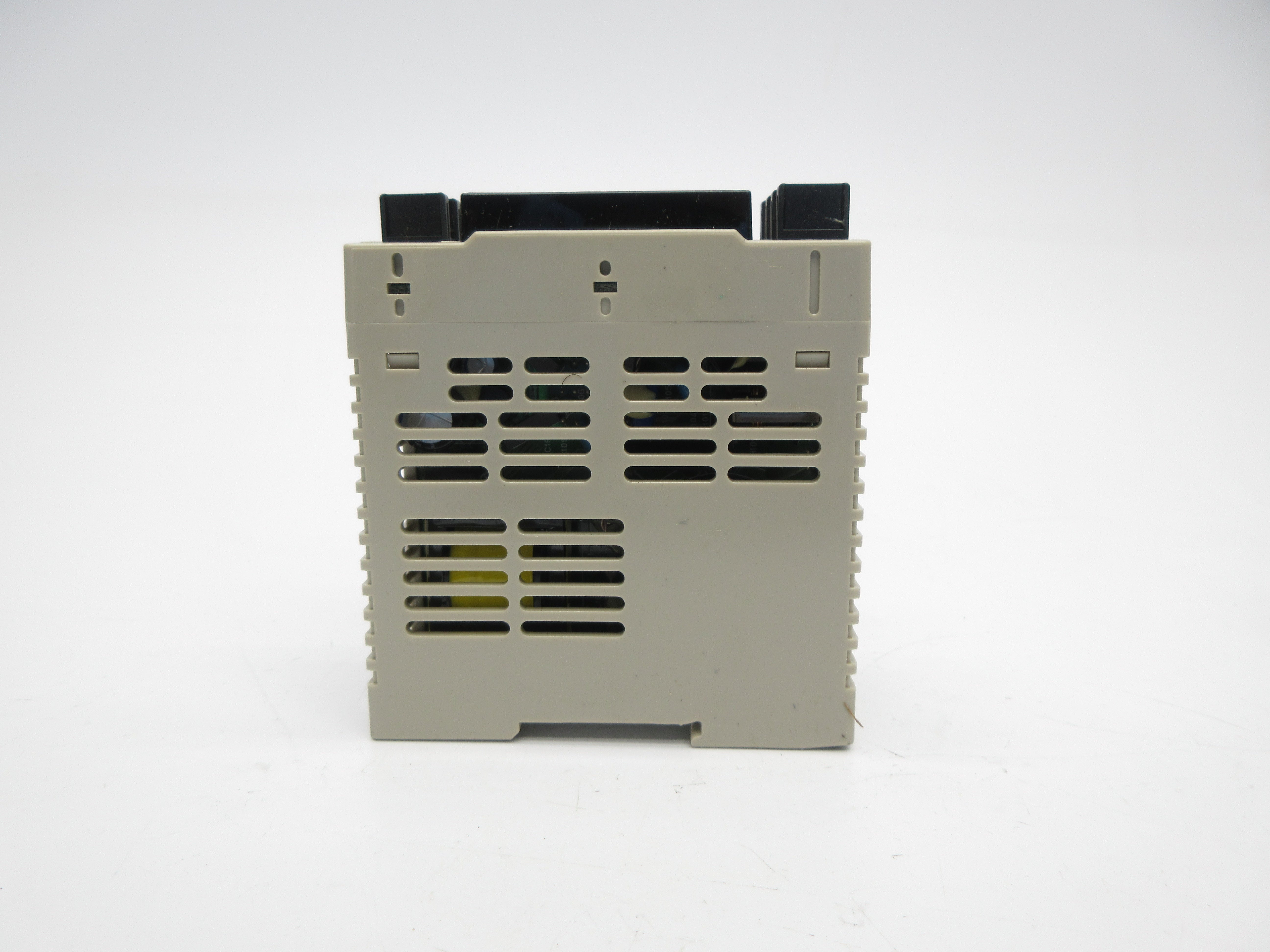 OMRON S8VS-06024A/ED2 100-240VAC 1.7A NSNP
