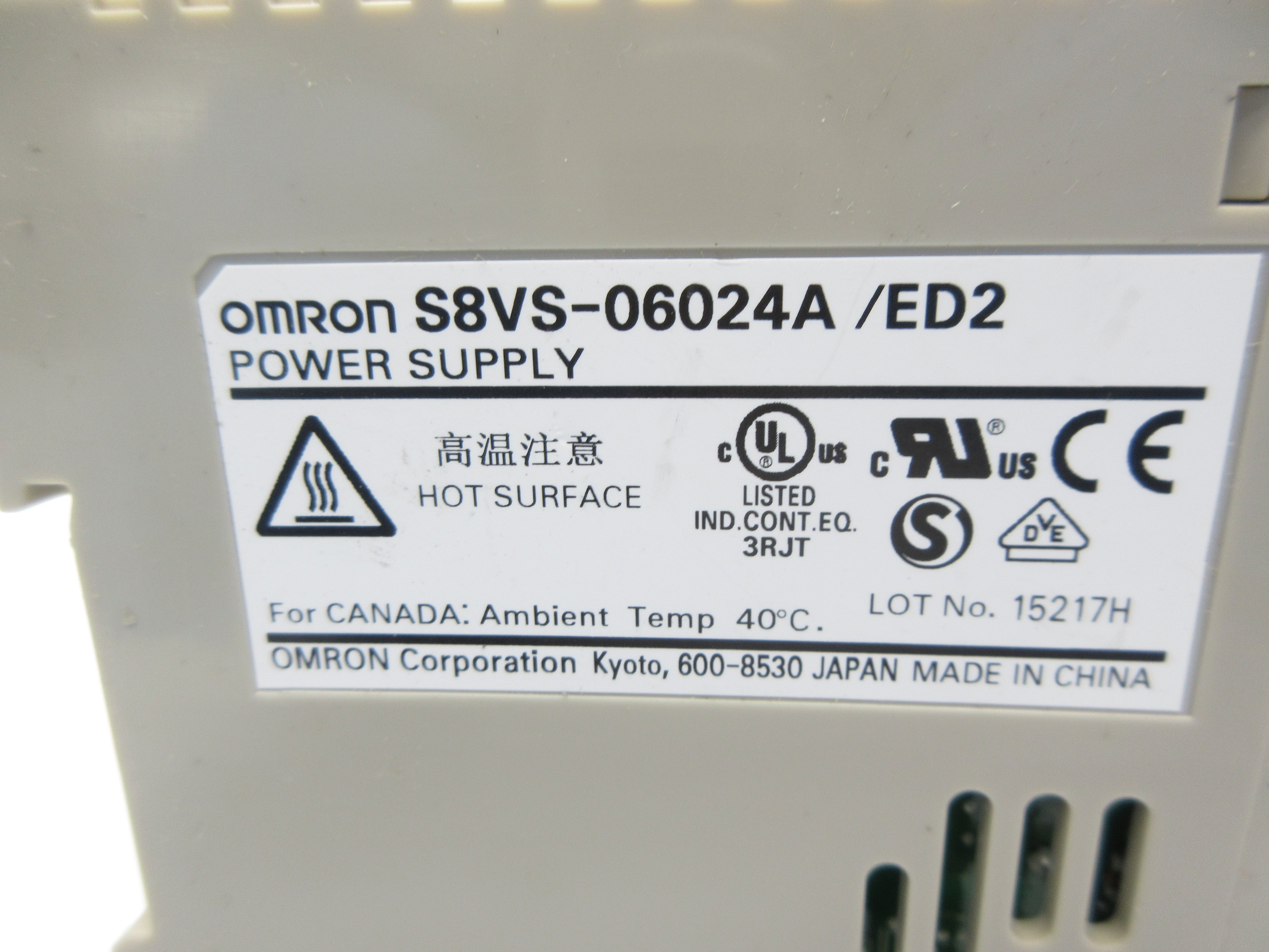 OMRON S8VS-06024A/ED2 100-240VAC 1.7A NSNP