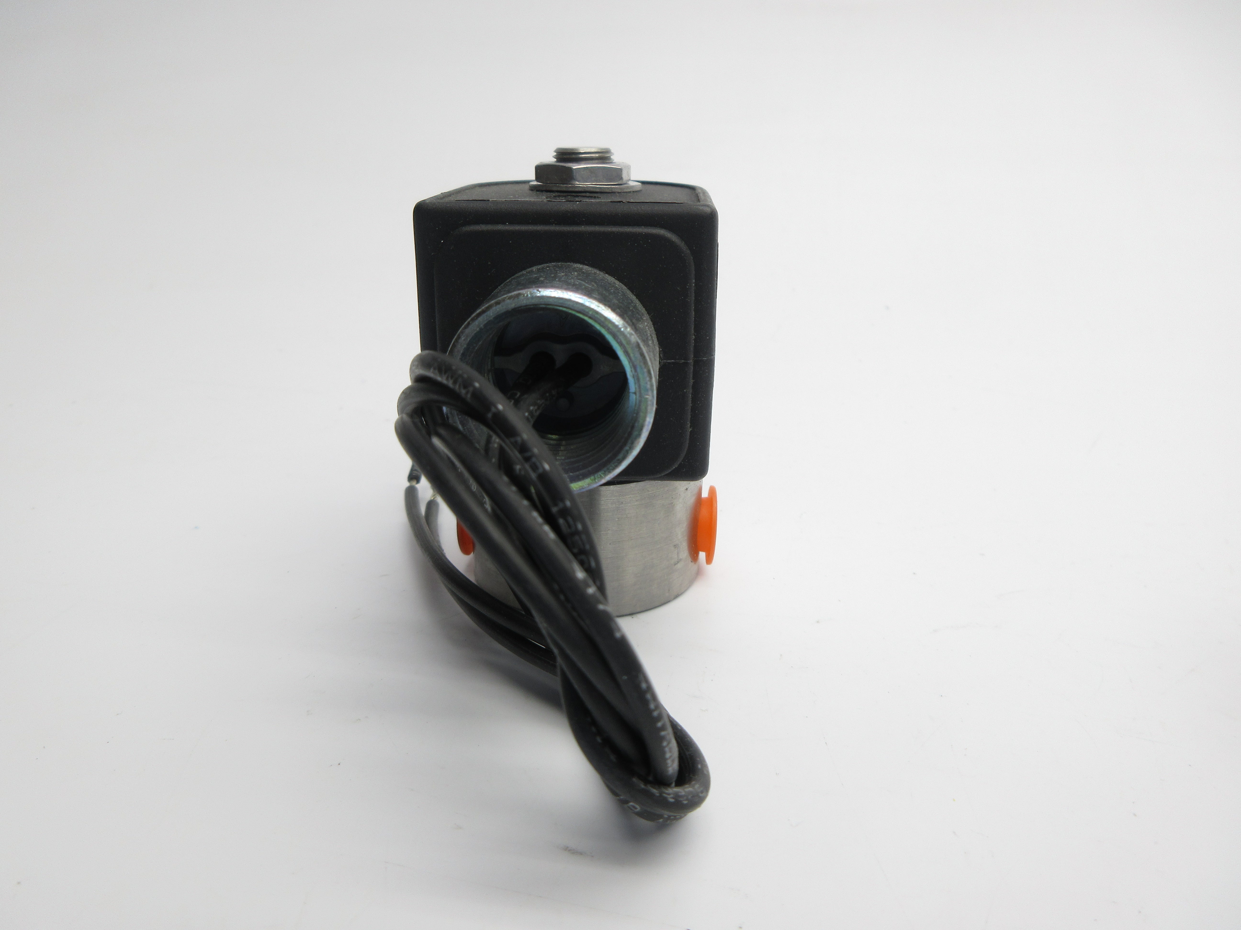 PARKER 71215SN1QN00N0C111C2 24VDC 60PSI 5/32" NSNP