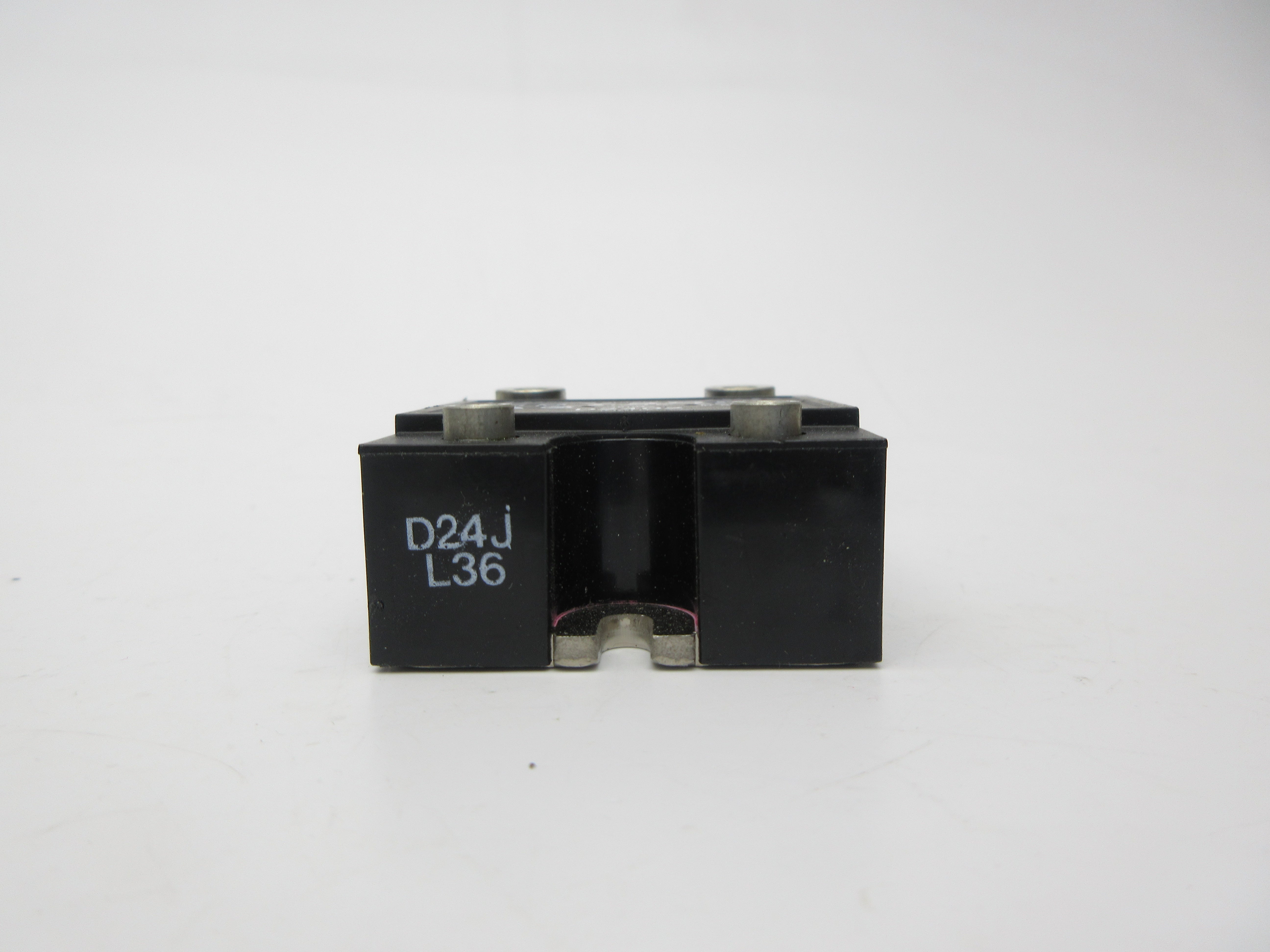 CRYDOM D2402 3-32V 2.5A NSNP