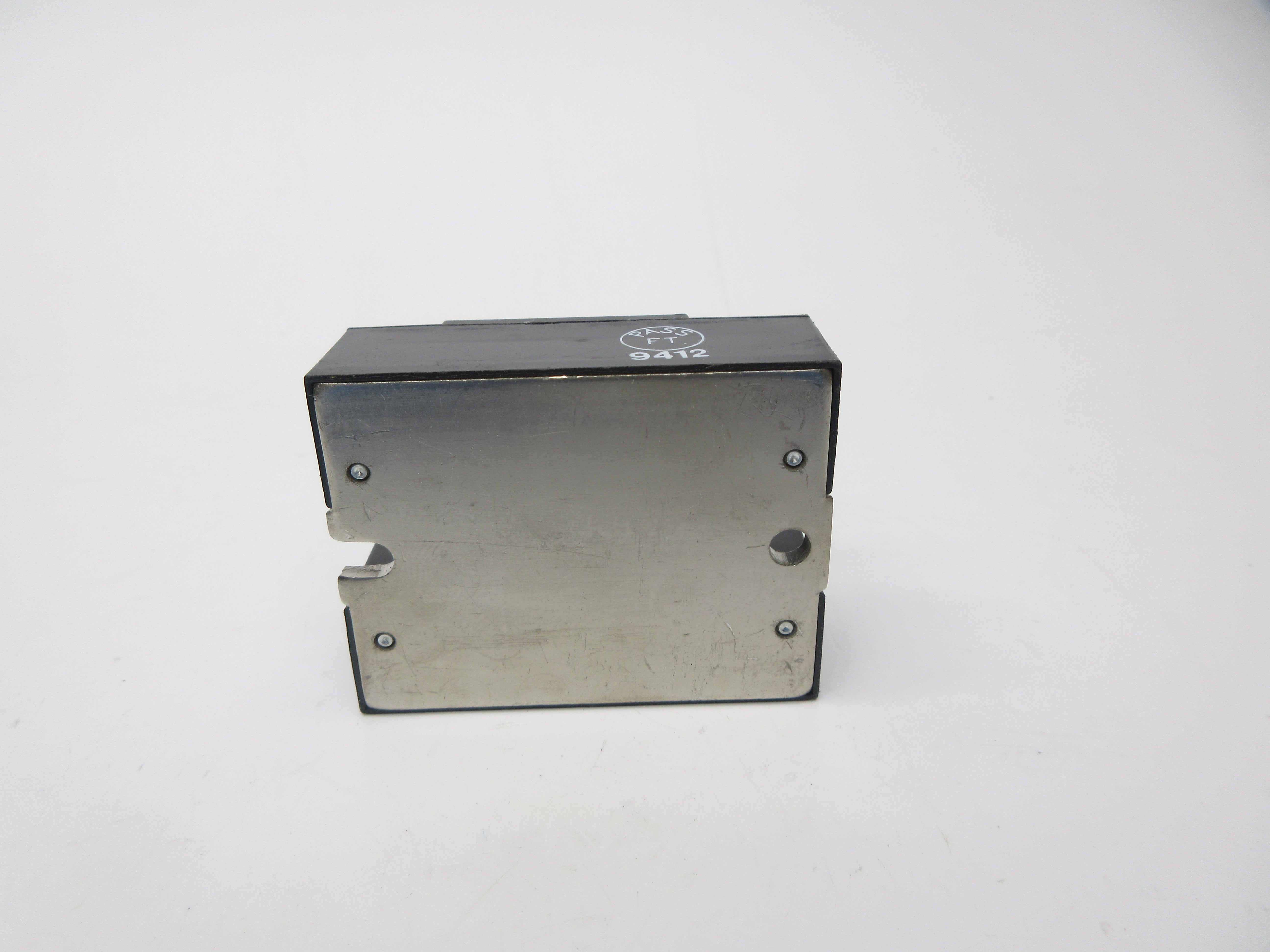 CRYDOM D2402 3-32V 2.5A NSNP