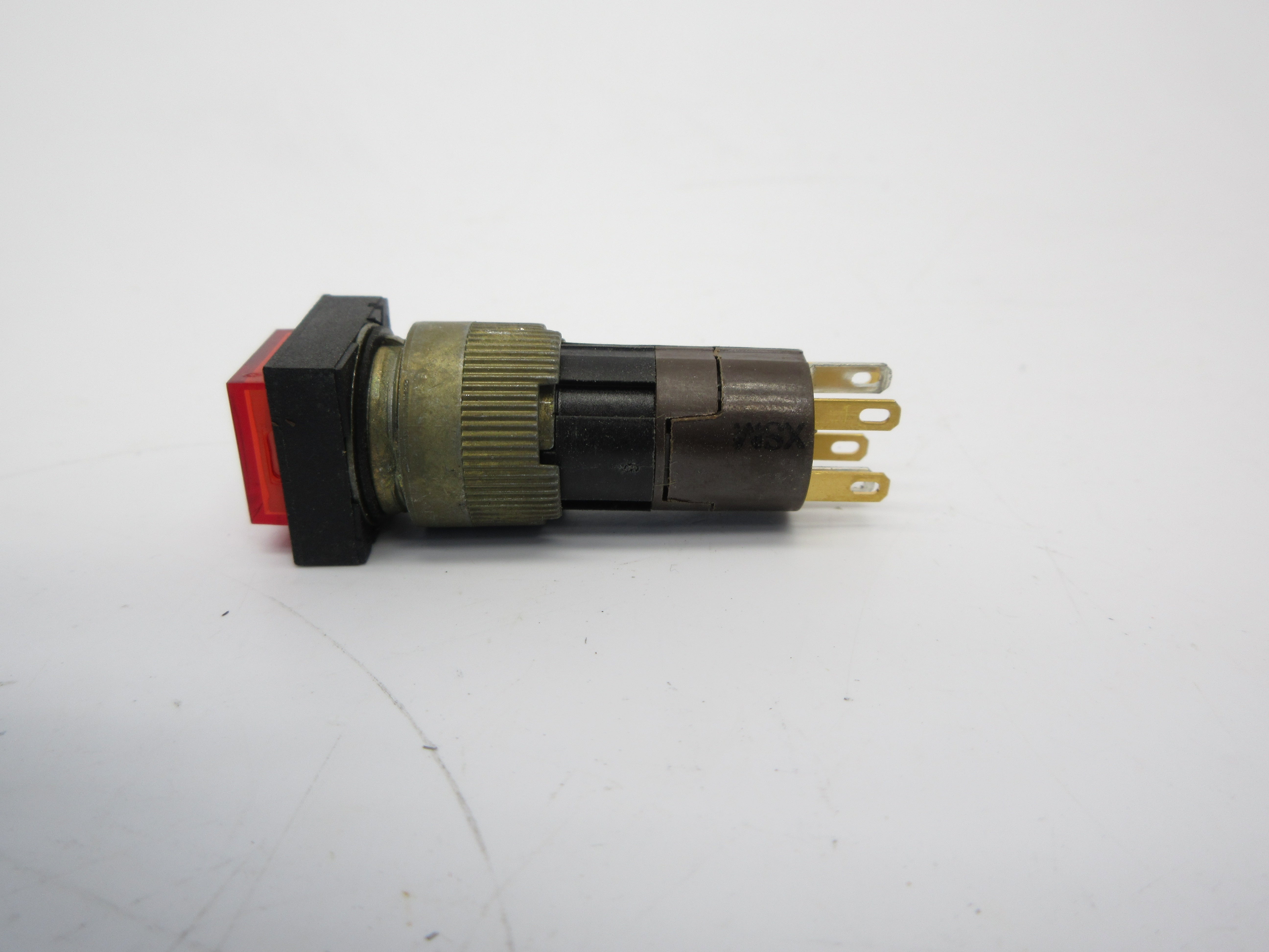 ALLEN BRADLEY 800A-MR SER. B 125VAC 1A NSNP