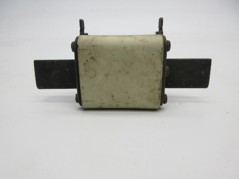 SIEMENS 3NA1332 300V 400A NSNP