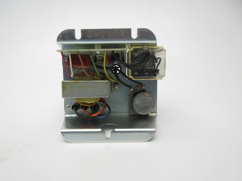 BW CONTROLS 5200-LV2 52-110202 SER. 52 240VAC 10A NSNP