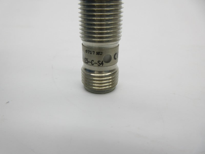 BALLUFF 516-325-E5-C-S4 NSNP