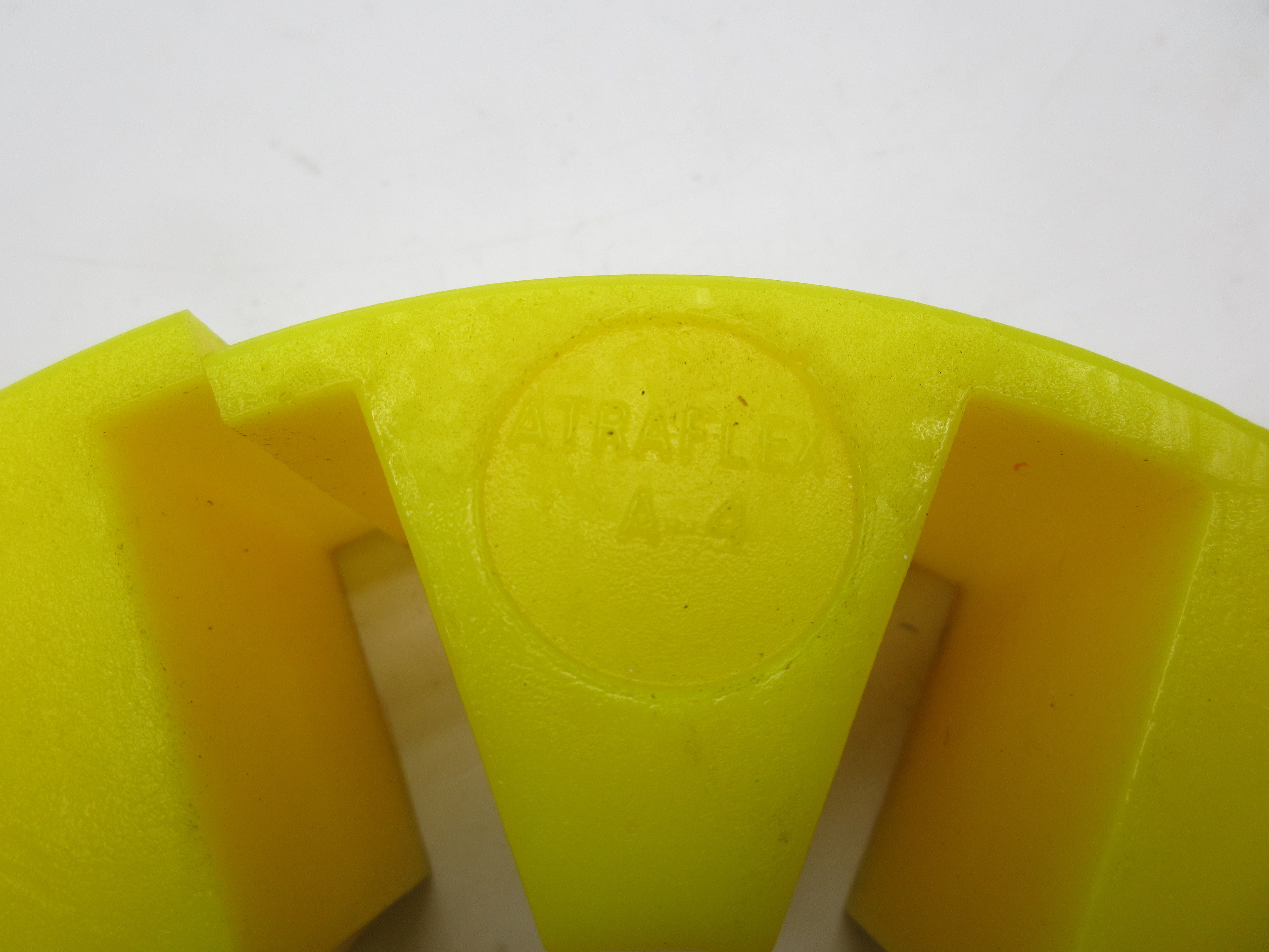 ATRA-FLEX A-4INSERTYELLOW NSNP