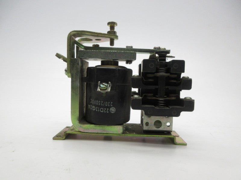 GENERAL ELELCTRIC IC2820A100BR202J 230/250VDC 10A NSNP