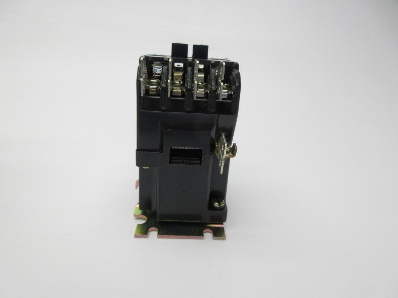 CUTLER HAMMER BFF22F 300VAC 10A NSMP