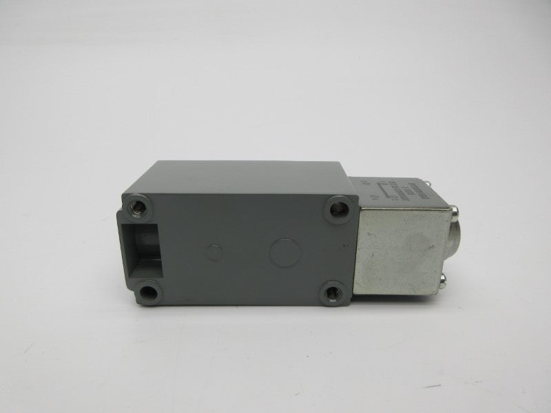 ALLEN BRADLEY 802T-H2W2 SER. C (WH) NSMP