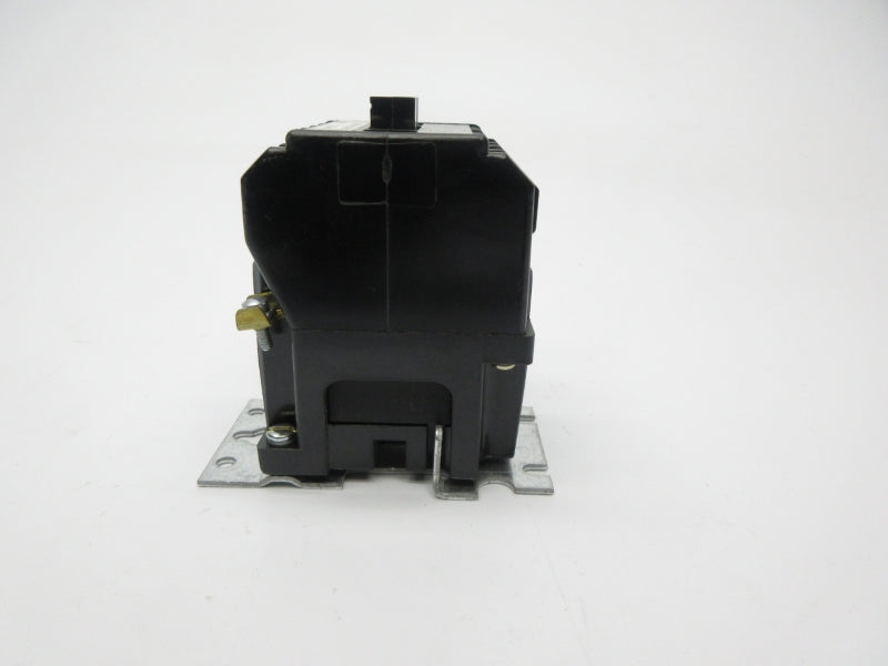 EATON BF40F SER. E 120V UNMP