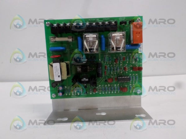 LANTECH P-010669 AC RELAY LOGIC CONTROLLER NSNP