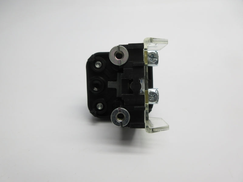 ALLEN BRADLEY 800T-A6D2 SER. T NSNP