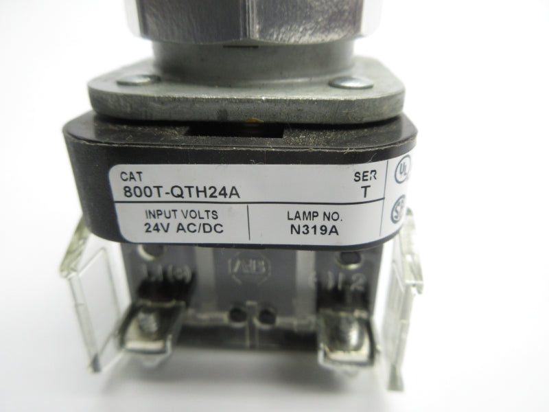 ALLEN BRADLEY 800T-QTH24A SER. T 24VAC/DC NSNP